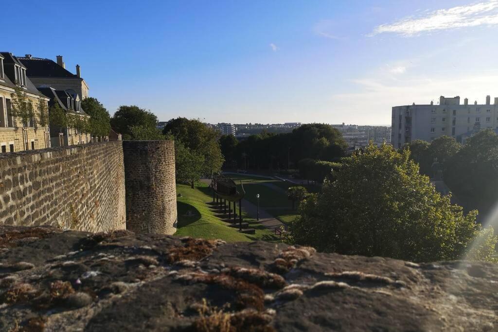 Appartement Au Coeur Des Remparts Boulogne-sur-Mer Buitenkant foto